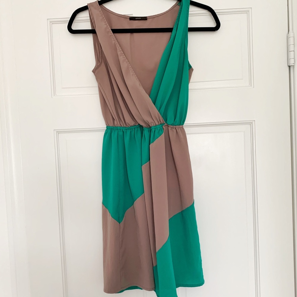 Soprano dress size small